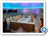Head Table 3